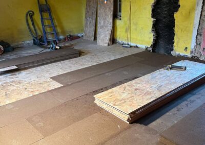 Pose de l'isolant acoustique